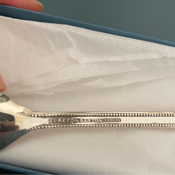 Reed & Barton Infant Feeding Spoon Sterling Silver - Picture 2 of 3